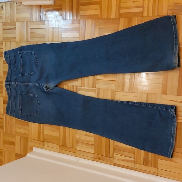 Pilcro high waist flare jeans size 32 - Picture 10 of 10